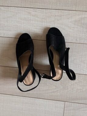 Nine West Black Suede Open-Toe Ankle-Strap Heels